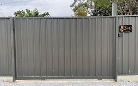 24C - Modern 2Br Apartment In Gawler